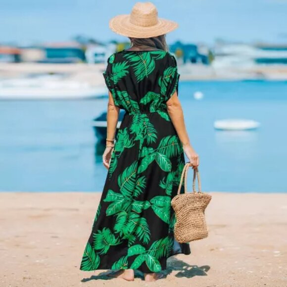 Cupshe Tropical Leaf Maxi Dress - Picture 3 of 4
